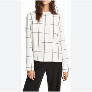 H&M Top Women's Long Sleeve Blouse 4 White Black Stripes Lightweight Workwear